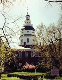 [Color photograph of Maryland State House]