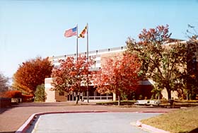 [color photograph of State Archives, Annapolis, Maryland]