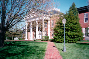 [color photograph of Kent County Courthouse]