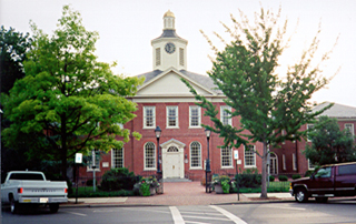 [color photograph of Talbot County Courthouse]